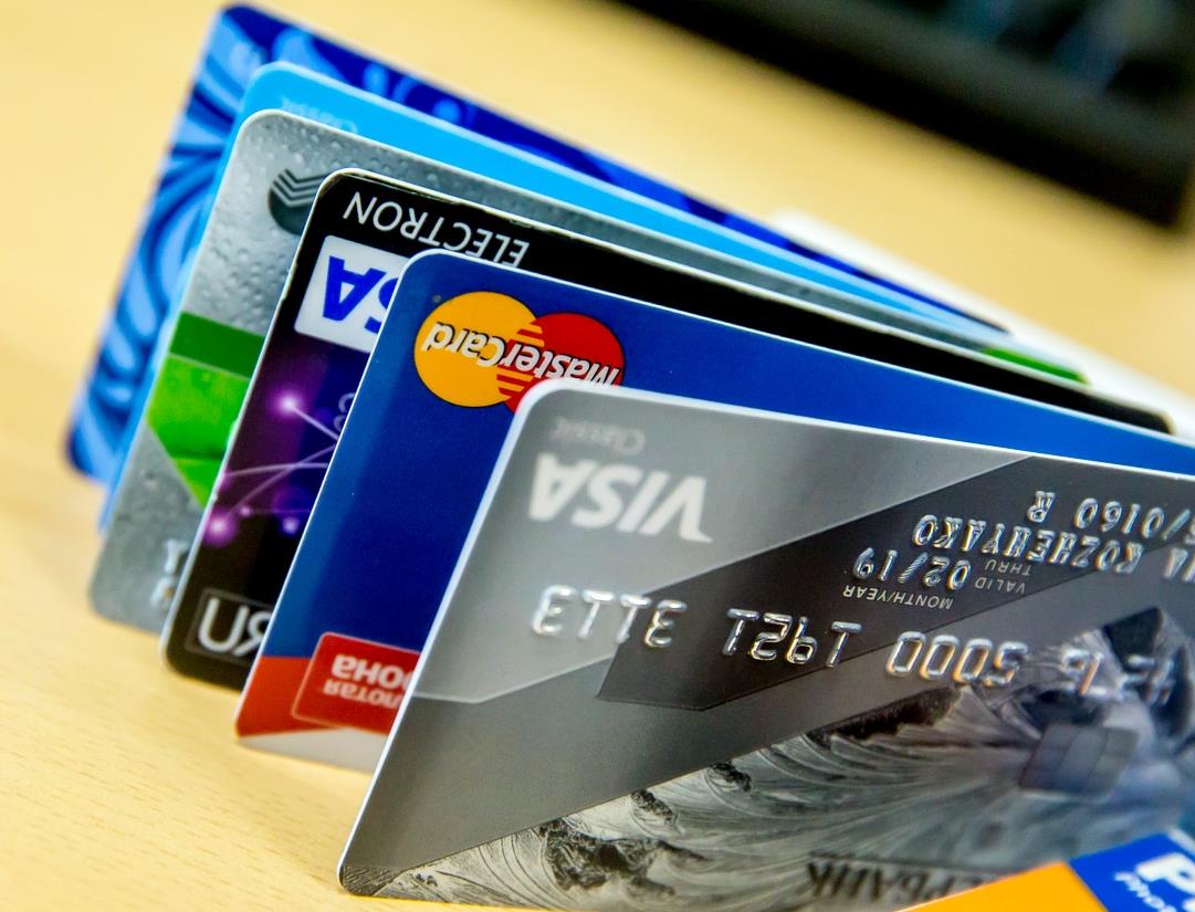 Дебетовые и кредитные карты - в чем разница и сходства